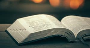 Lire la suite à propos de l’article Bible recommandable ou non ?